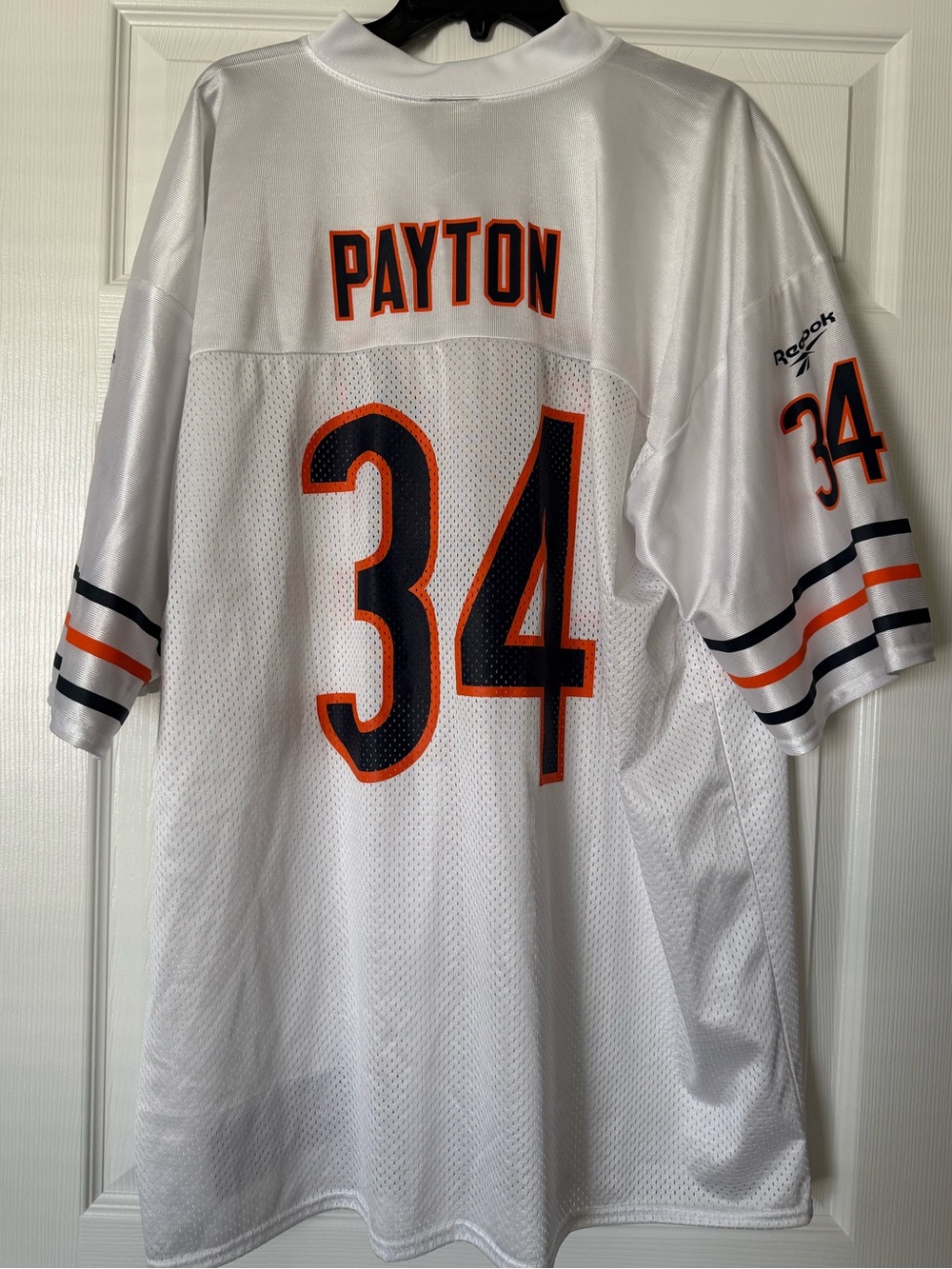 WALTER PAYTON CHICAGO BEARS X LARGE REEBOK JERSEY